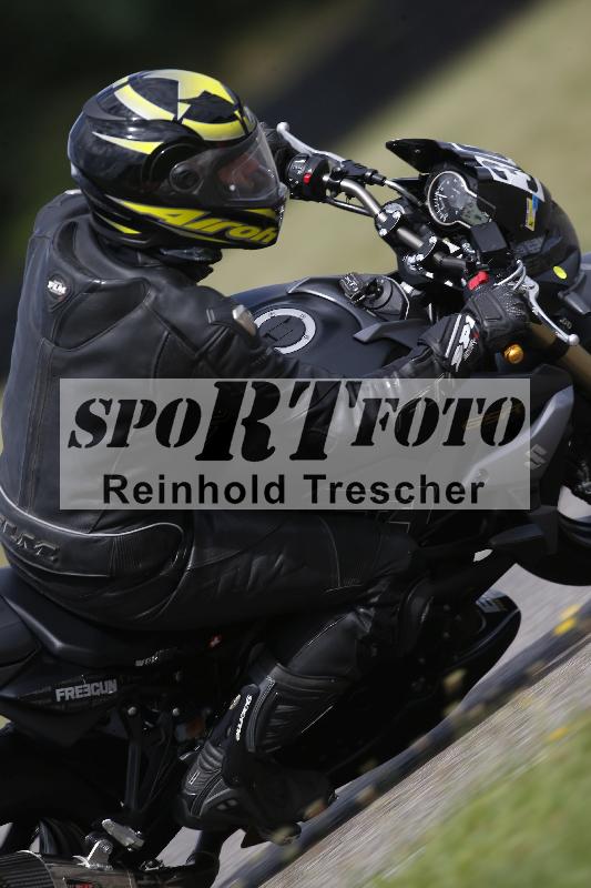 /Archiv-2023/53 31.07.2023 Dunlop Ride und Test Day ADR/Gruppe gelb/backside